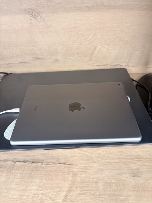 iPad Air 1, Wifi / 16 гб