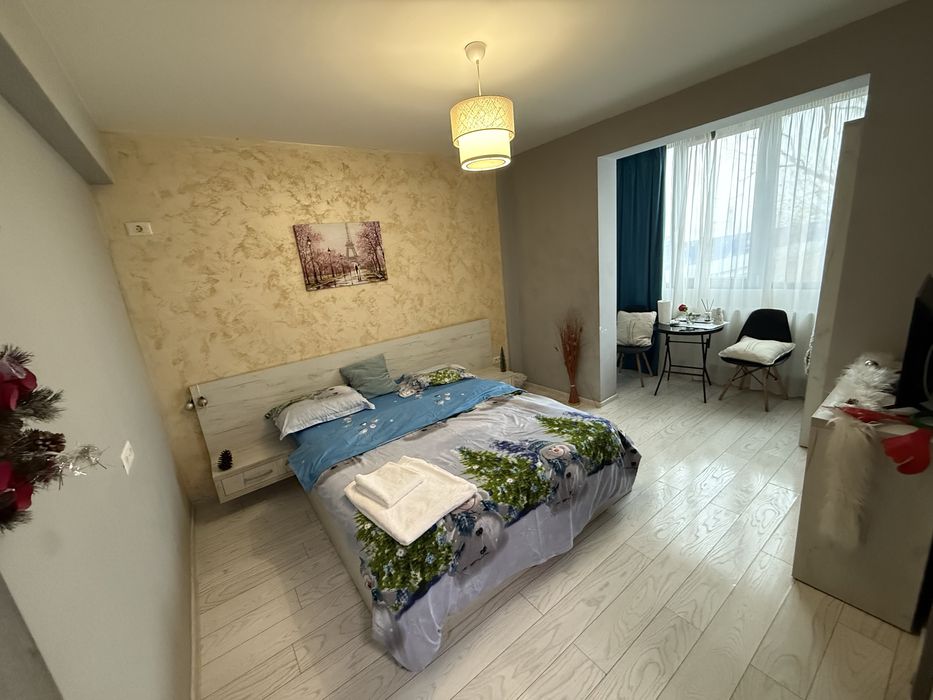 inchiriez garsoniera regim