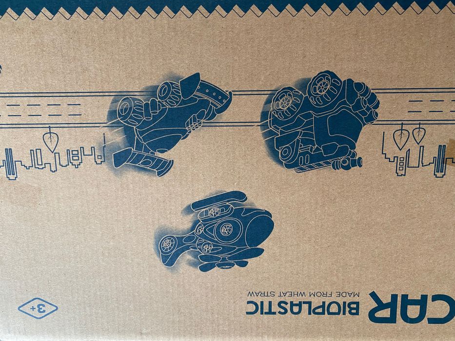 Играчка за момче-нова