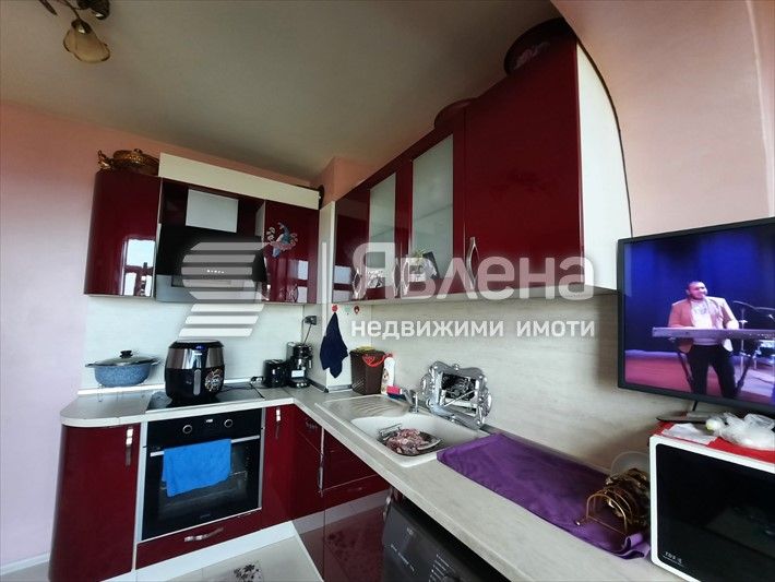 Продава се Двустаен апартамент в Аксаково - 65 кв.м за 1307 €/кв.м - Снимка #3