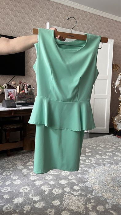 Вечерние платья