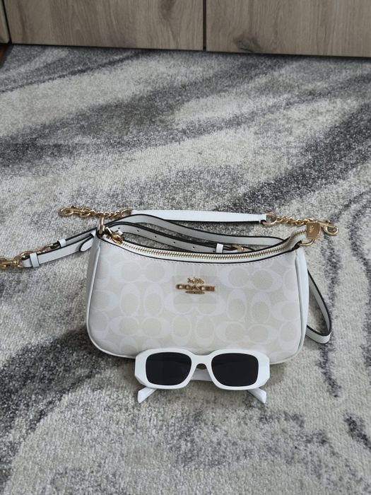 Poseta Coach + Ochelari Prada de soare