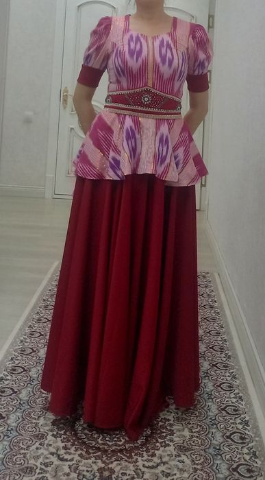 Вечернее красная кофта юбка