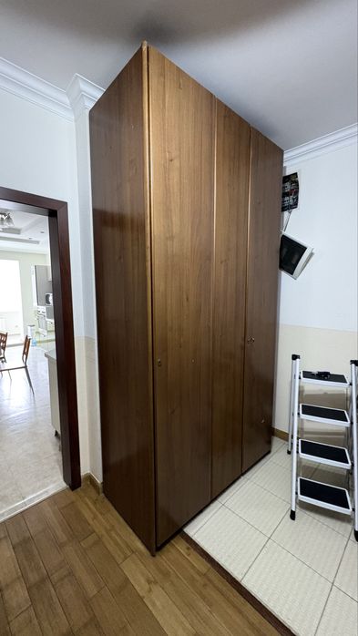 Шкаф в прихожуюю