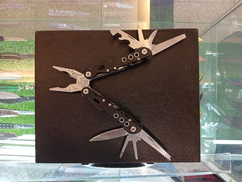 Мультитул швейцарский нож
