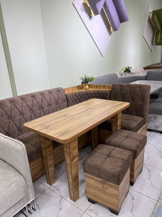 Кухоный уголок с сундуком, рассрочка.