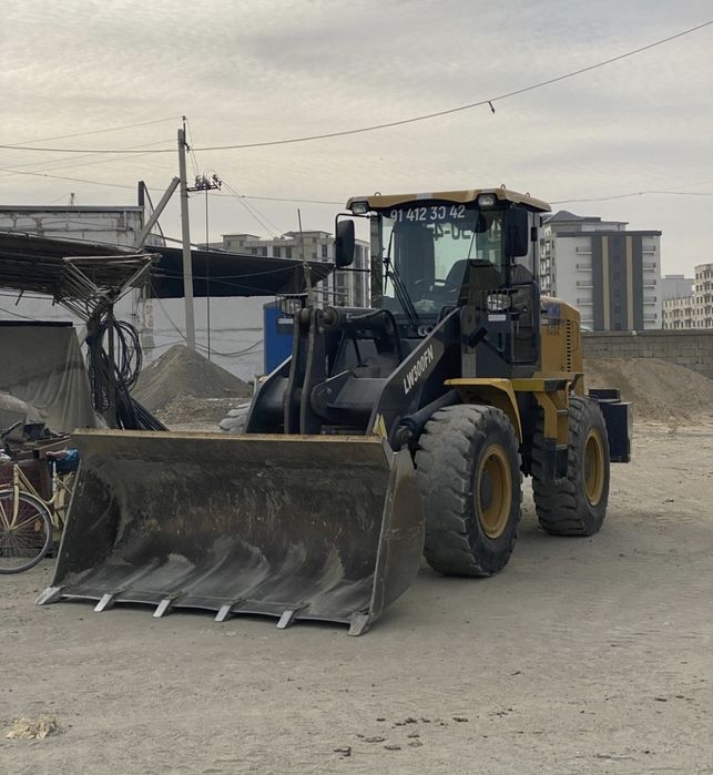 XCMG LW300FN sotiladi  2021-yil Olingan Xolati zòr 5500soat ishlagan i