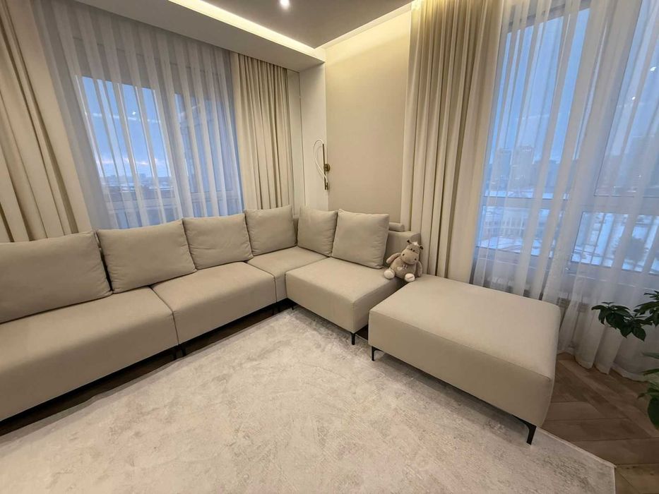 Пррдам отличный диван