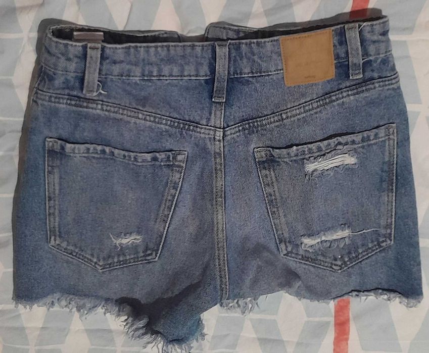 Къси летни панталони