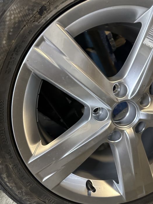 1бр оригинална джанта Vw passat golf Cc 3AA601025E 17” Et47 J7.5