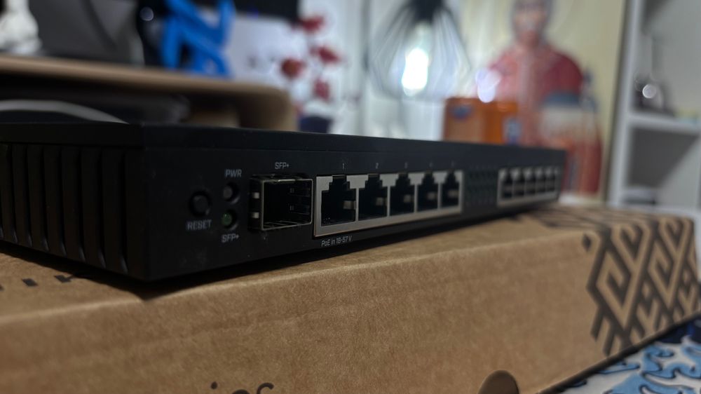 Mikrotik RB4011 - Nou