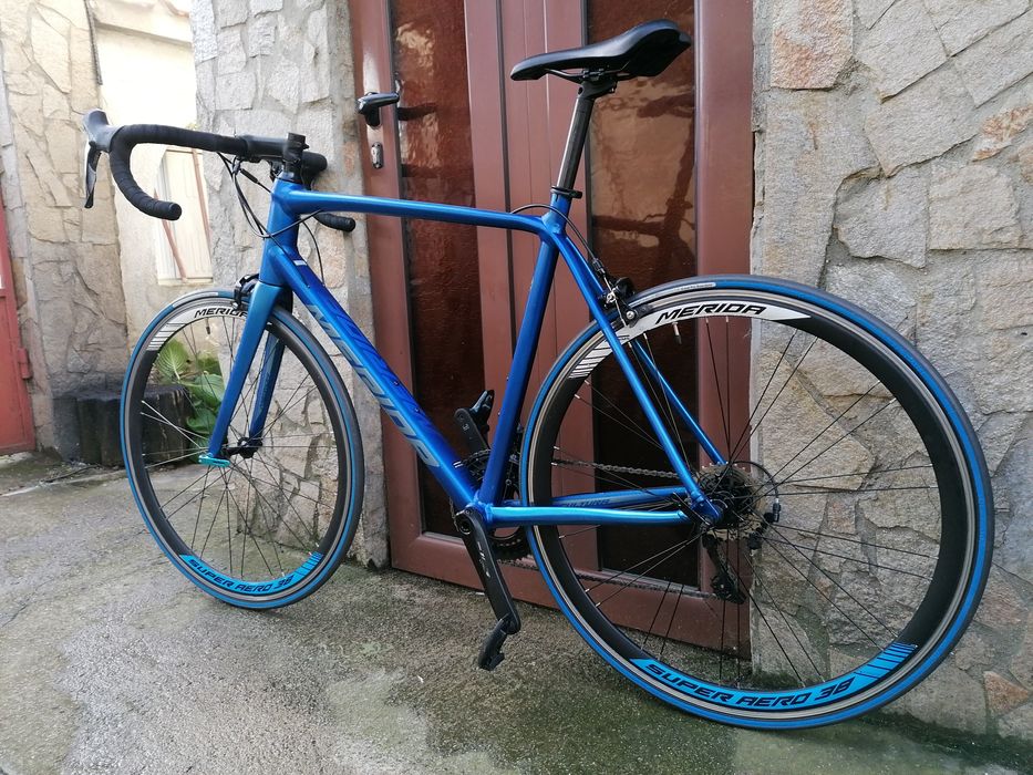 Шосеен MERIDA, Shimano 105, скорости 2 * 11