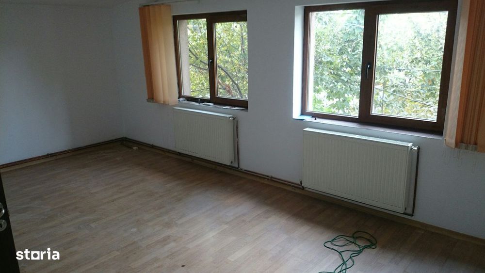 Vila de inchiriat 150 mp - Centru