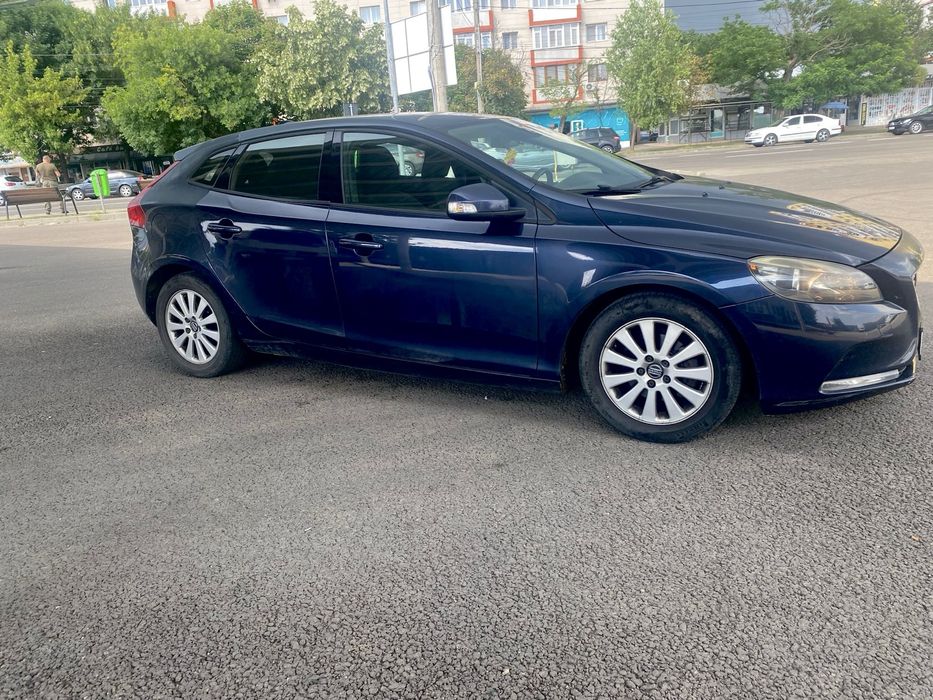 Vand/Schimb Volvo V40