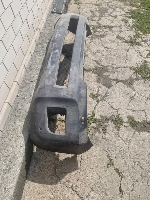 Продам бампер от крезера