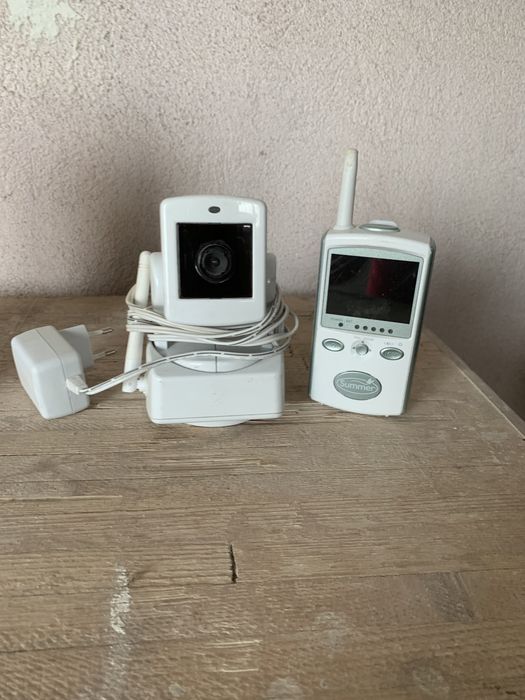 Vand camera video supraveghere copii cu monitor.