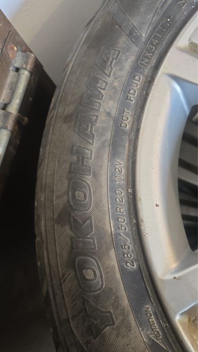 Шина с дисками 285/50 R20