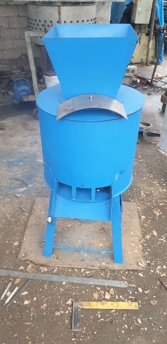Unversal drabilka 160 dan 220 volda ishlidi