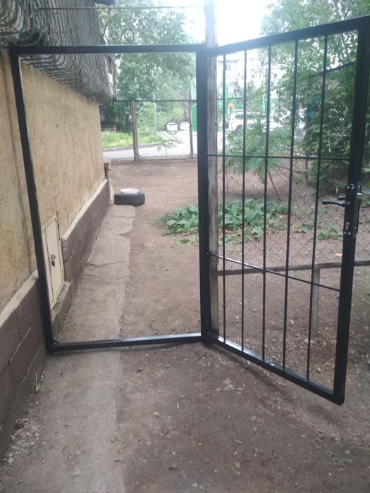 Кованные сварные Решетки на окна и от выпадение Алматы - Окна / двери ...