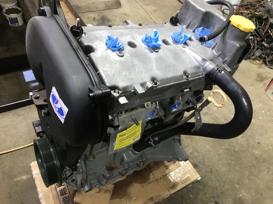 Двигатель 21129