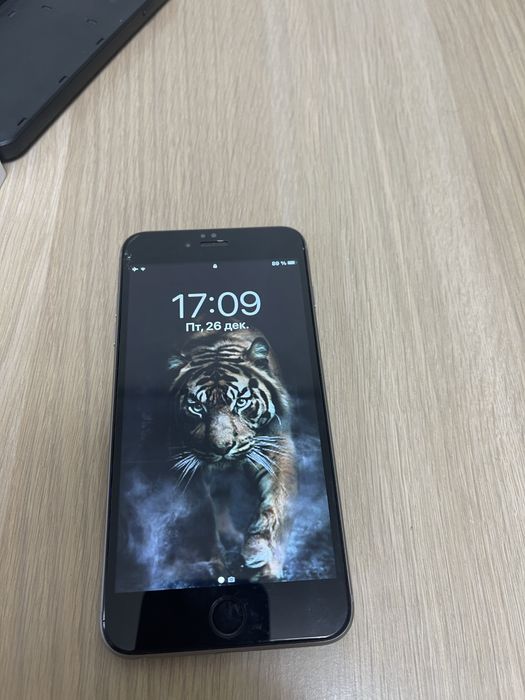 Продам айфон 6 плюс