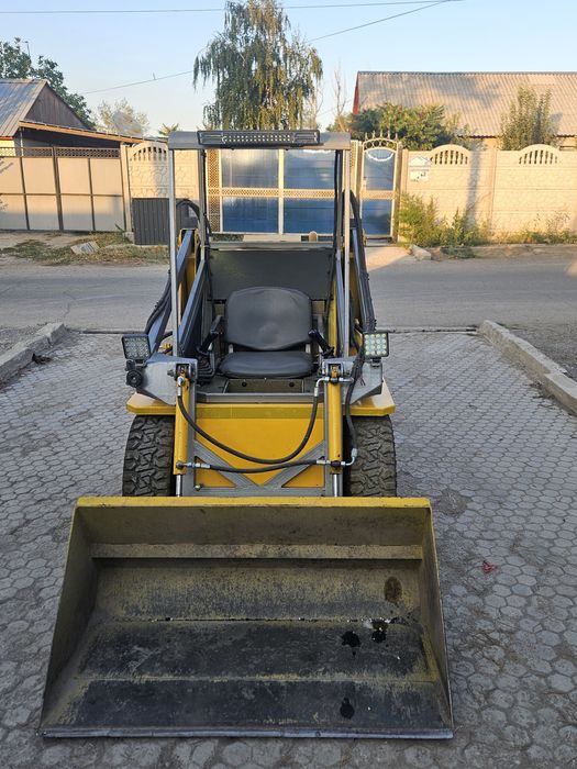 Продам Мини погрузчик