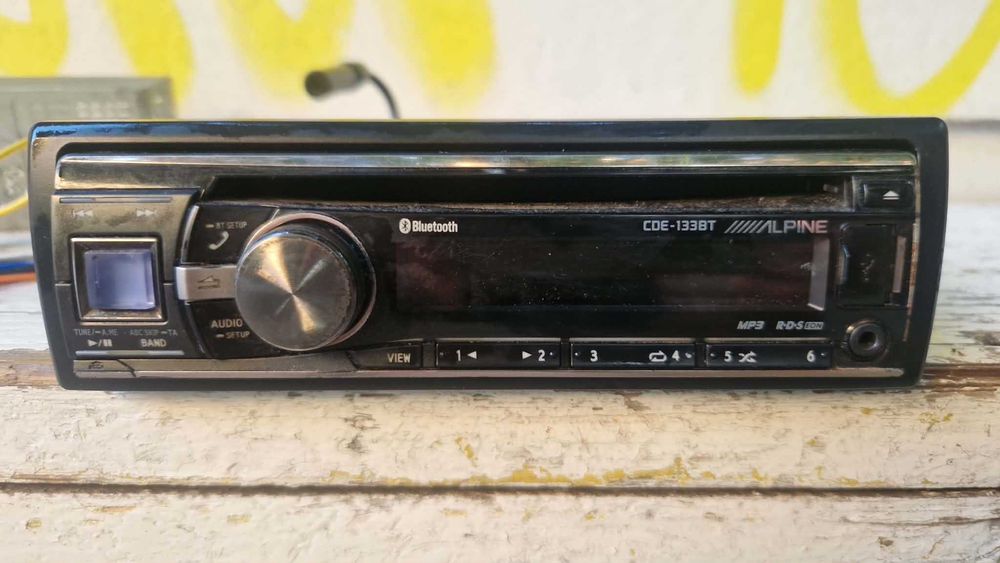 alpine cde 133bt