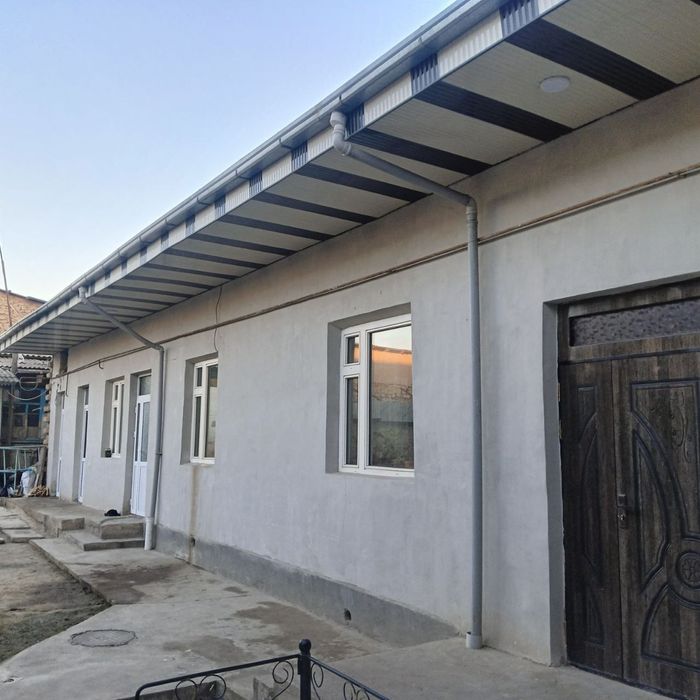 Chuqursoyda hovli sotiladi