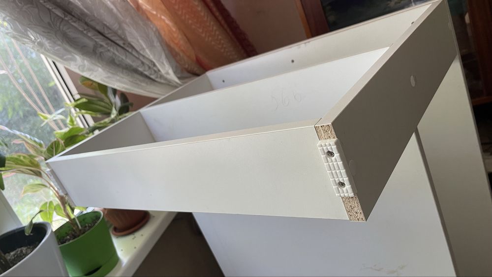 Продам журнальный столик