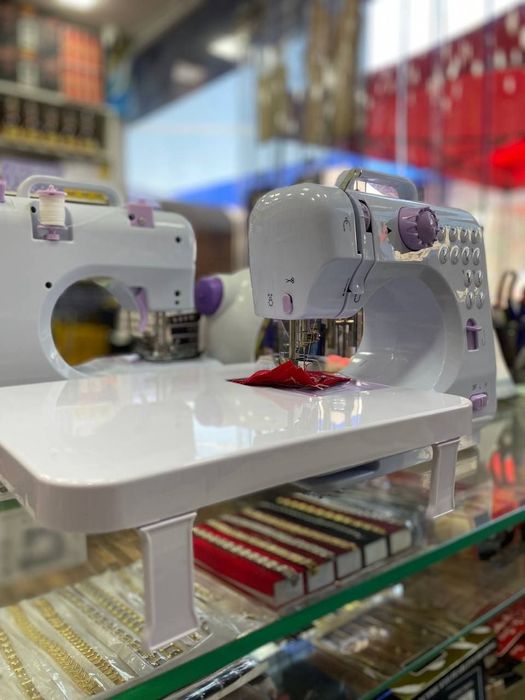 12та чокли тикадиганмашинка сифатли столик билан бирга