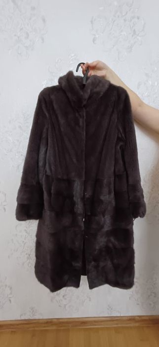 Продам шубу норковую