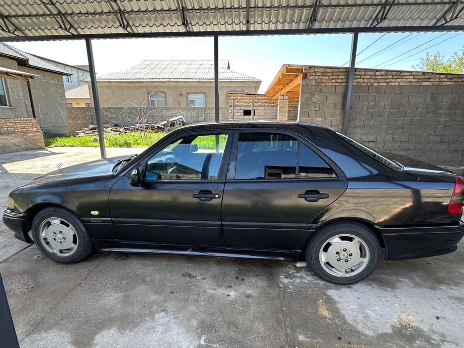 Мерседес С180 Mercedes w202