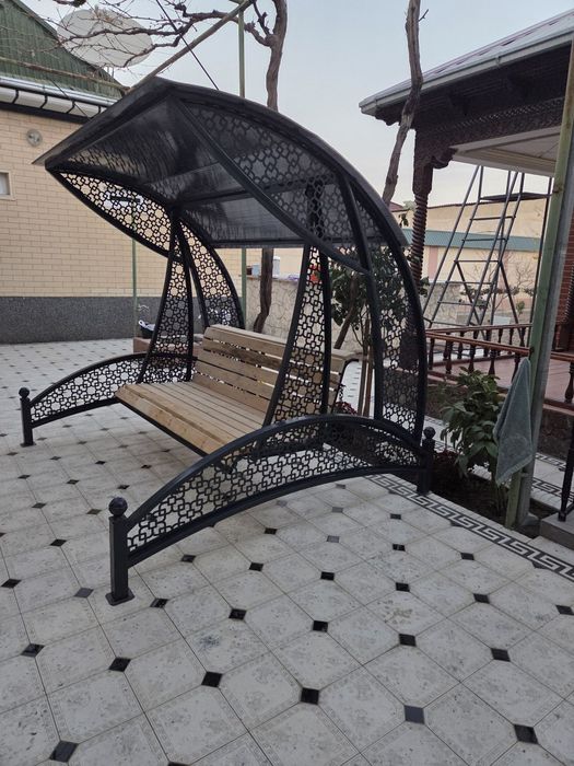 Качелия сотилади