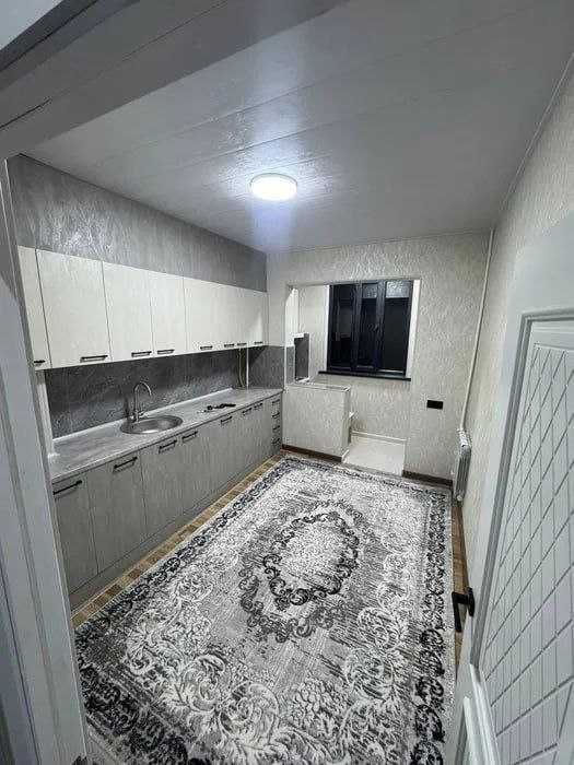 Дружба Народов 2/4/9  / 90 школа,Нархоз