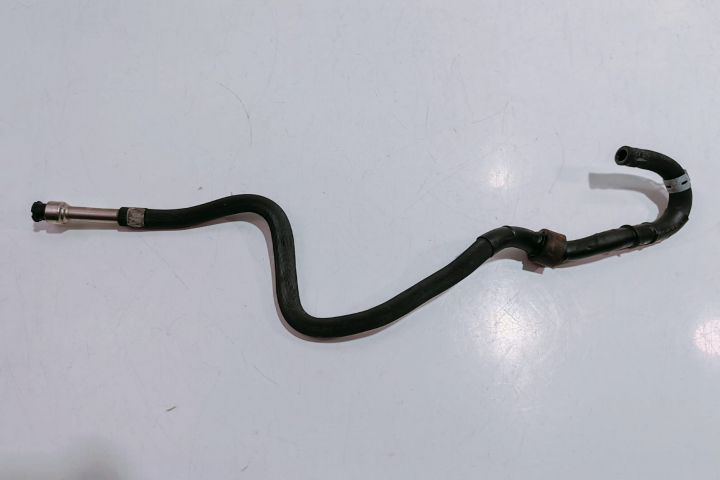 Furtun alimentare 8T0201215L Audi A4 B8/8K