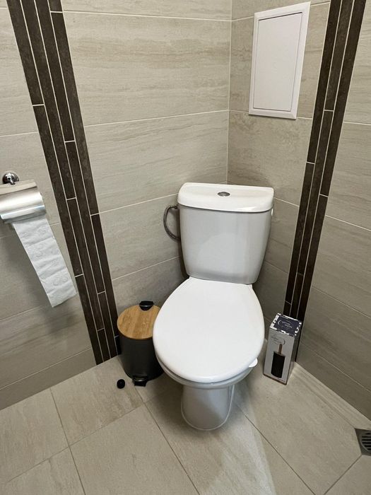 Дава се под наем Тристаен апартамент в Пловдив, Кършияка - 115 кв.м за 525 € - Снимка #15