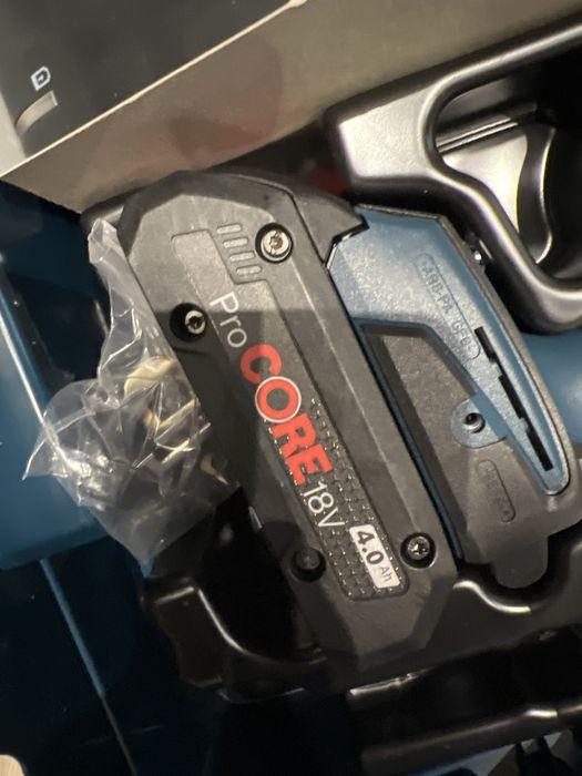 Filetanta cu percutie Bosch GSB 18V-110 C cu ac.4 ah -Noua