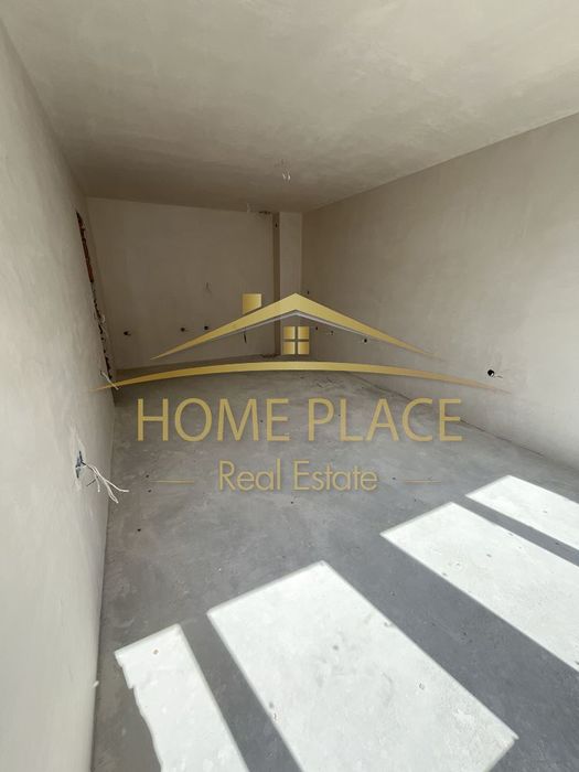 Продава се Двустаен апартамент в Варна, Колхозен пазар - 74 кв.м за 1460 €/кв.м - Снимка #2