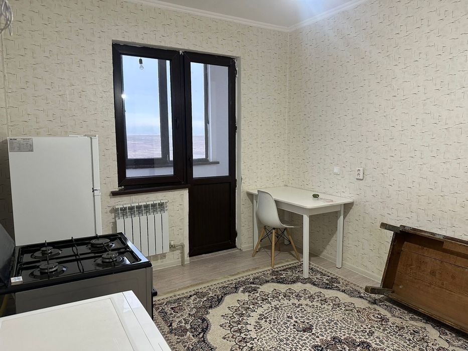 1-бөлмелі пәтер жалға беріледі