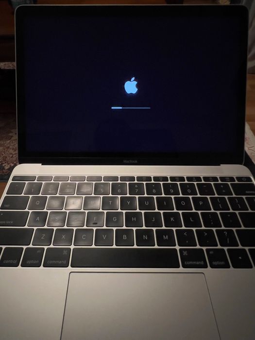 macbook 12 2015 second hand si noi de vanzare • Anunturi • OLX.ro