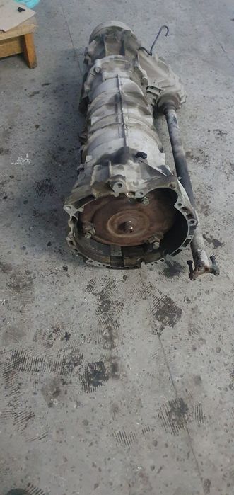 Продаю коробку бмв х5 е53