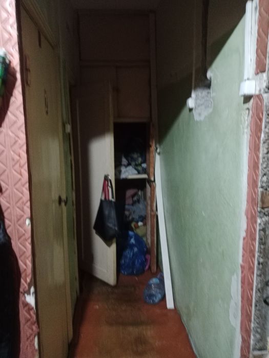 Продам квартиру 3 х  комнатную