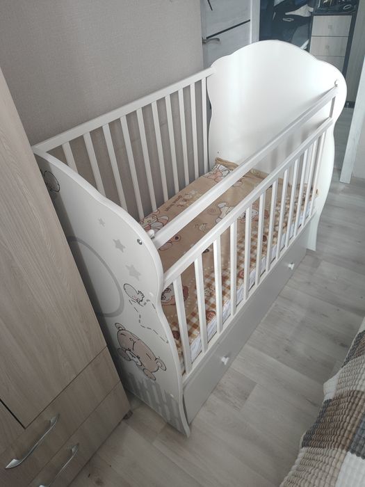 Продам все за 100 (для девочки) в идеальном состоянии