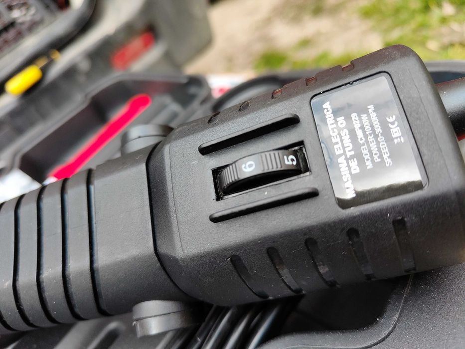 Masina de tuns oi Campion Ural 1000w Russia!Transport 20l3i!