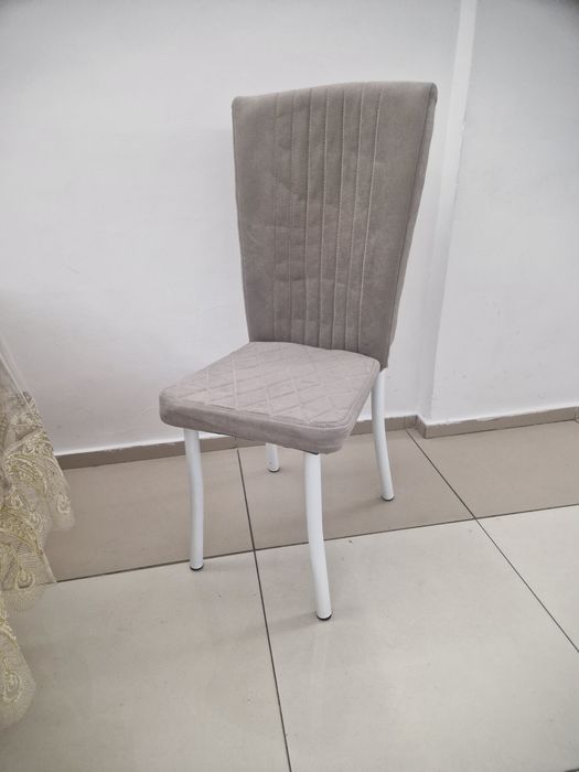 Продам стулья  новые.