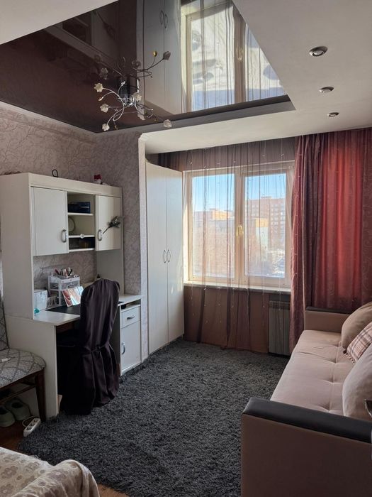 Продам 3-х комнатную на КШТ