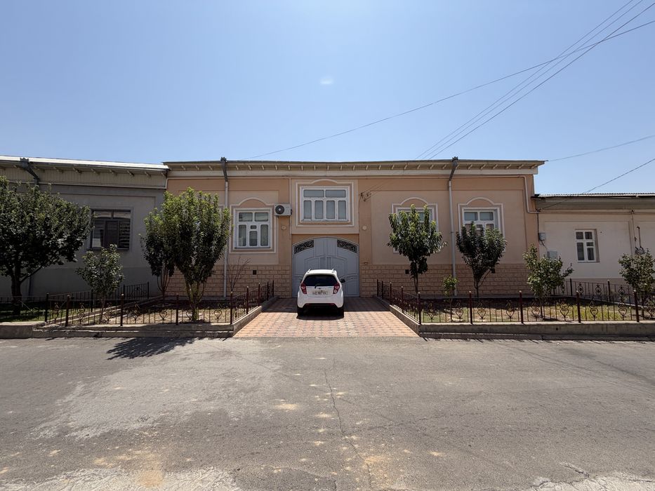 Uy sotiladi shayhontoxur tumani