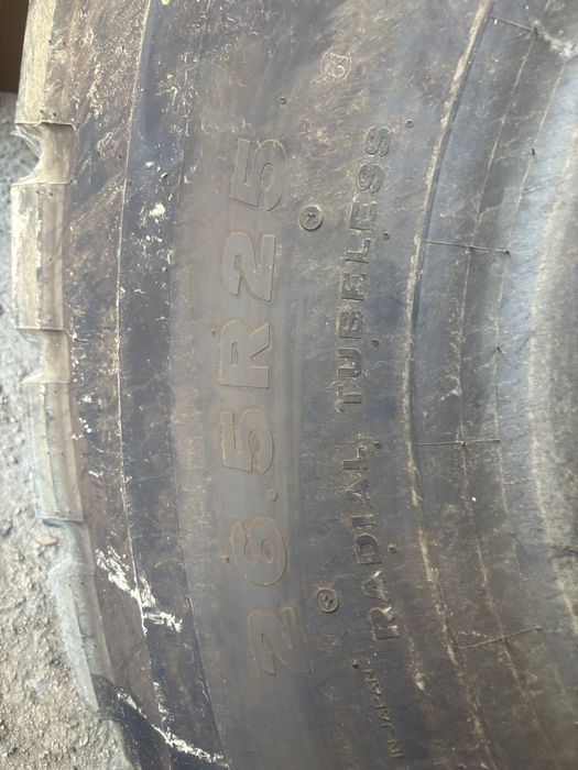 Гуми за фадрома Bridgestone 26.5R25 чисто нови