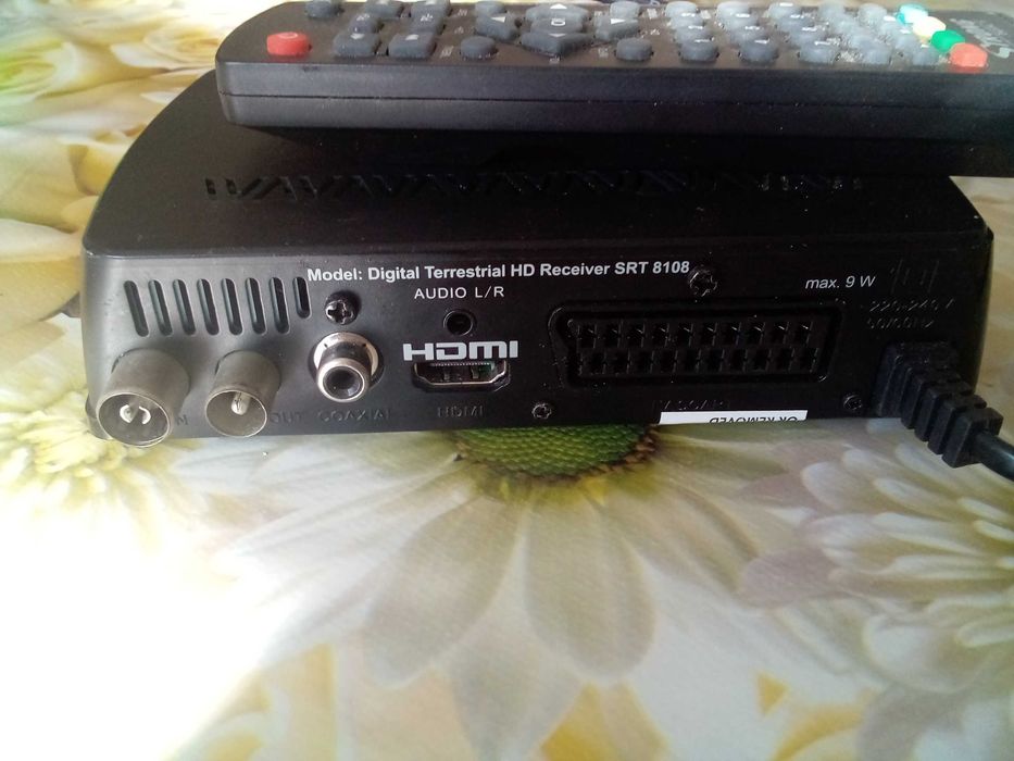 Телевизор немски,,Шнайдер" и декодер