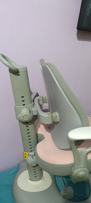 Офис стол за деца Kring Mike, Ергономичен, Мемори пяна,